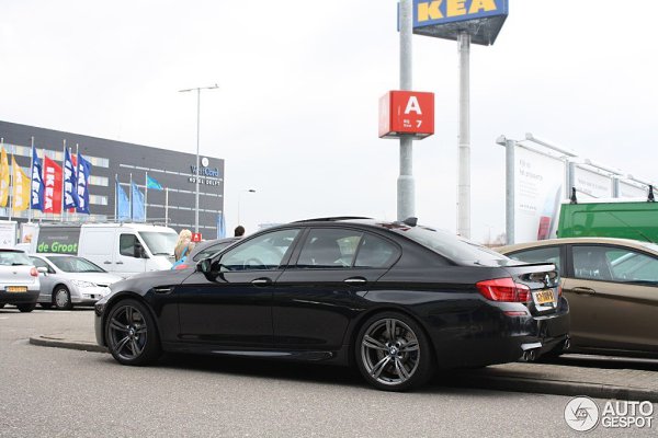 BMW M5 F10 - 8