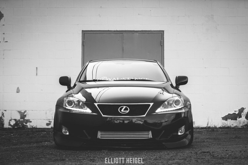 Lexus IS350 - 3