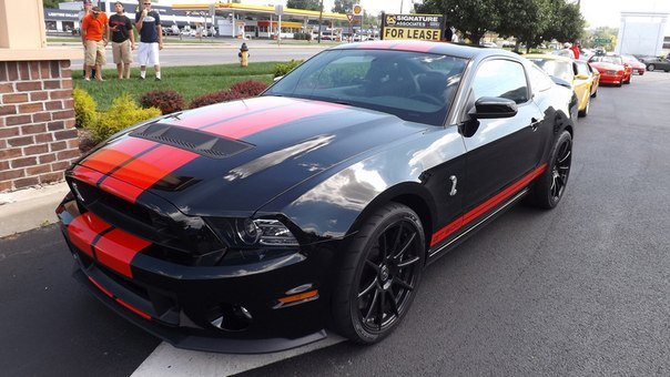 Ford Mustang Shelby GT500.