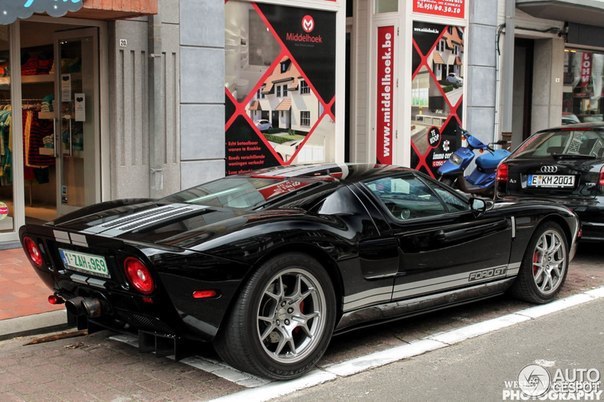 Ford GT - 6