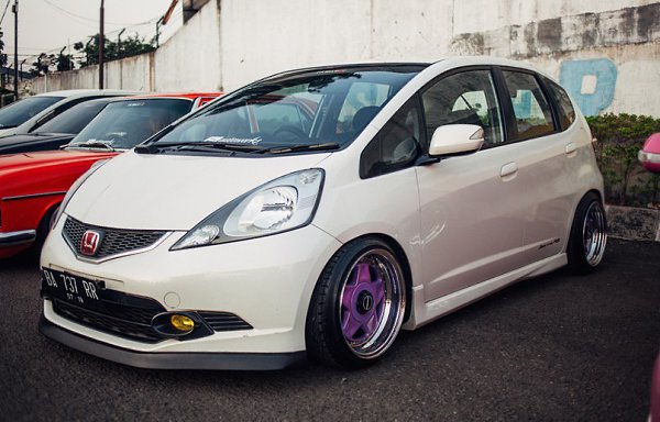 Honda Jazz.