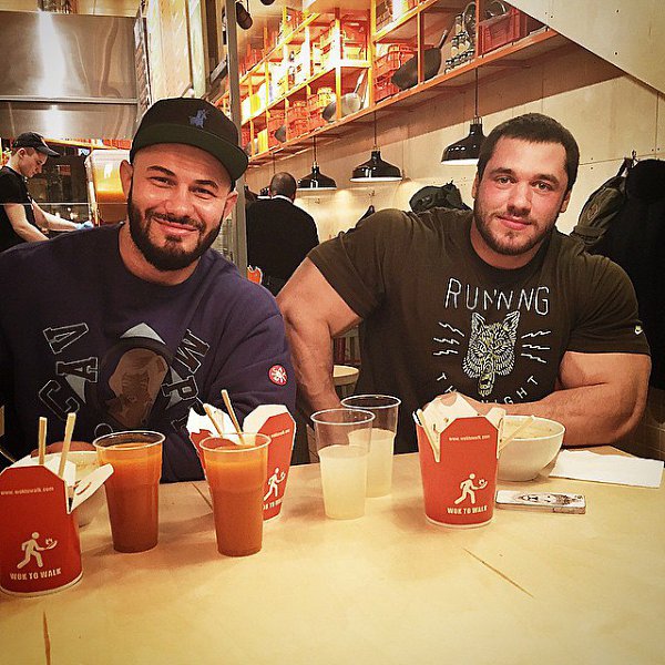 Сегодня отсняли тренировку плеч в проекте Андрея @skoromnyy #телувремя !