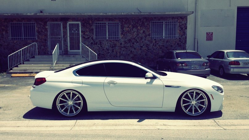 BMW M6 Coupe.