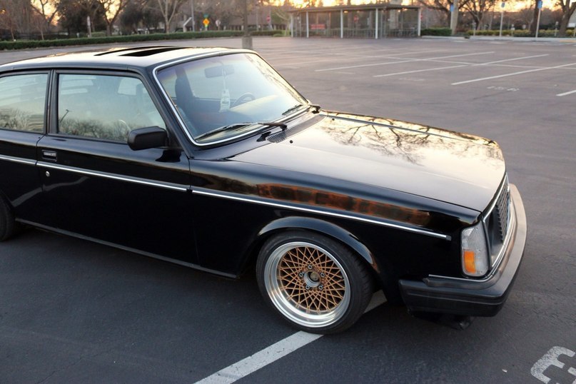 Volvo 244 - 3