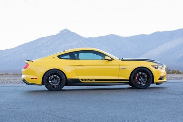 Ford Shelby GT - 2