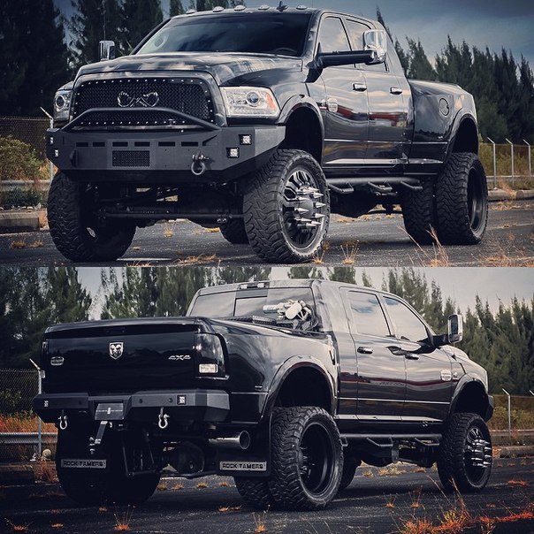 ! Dodge Ram Longhorn 3500!