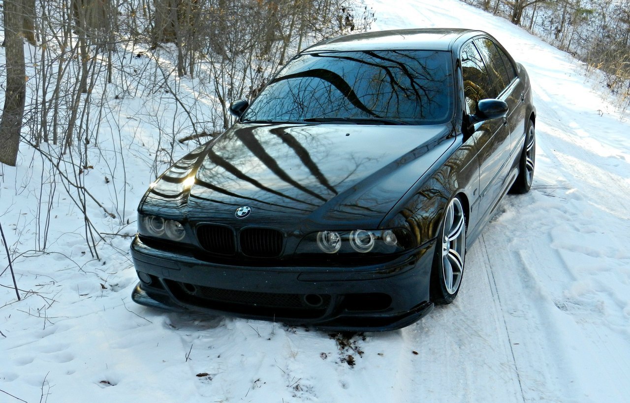 BMW M5 E39. Пауза длилась более трех лет. И вот, наконец, осенью 1998 года отделение