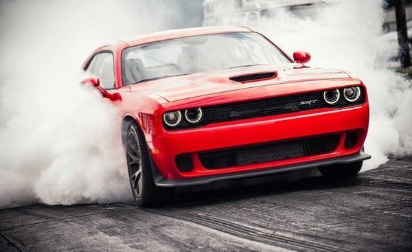 Dodge Challenger SRT Hellcat