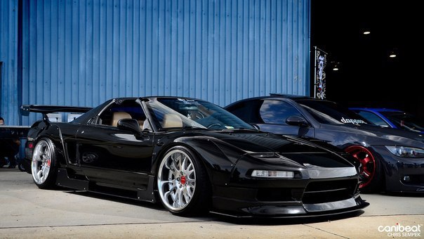 Honda NSX.