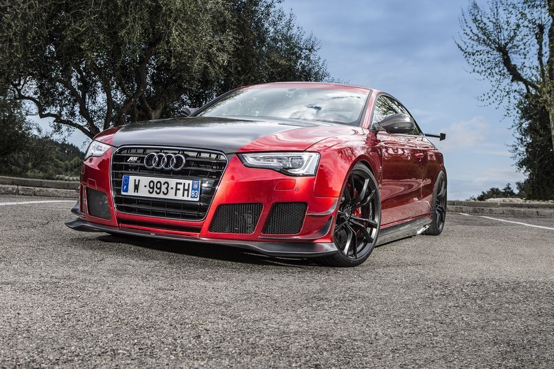 Audi RS5-R. - 3