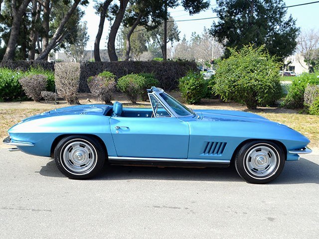 1967 Chevrolet Corvette - 6