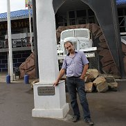 Aleksandr, 61 , 