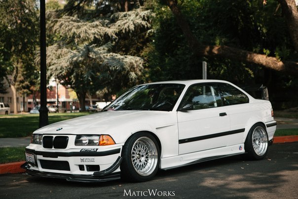 BMW E36 - 8