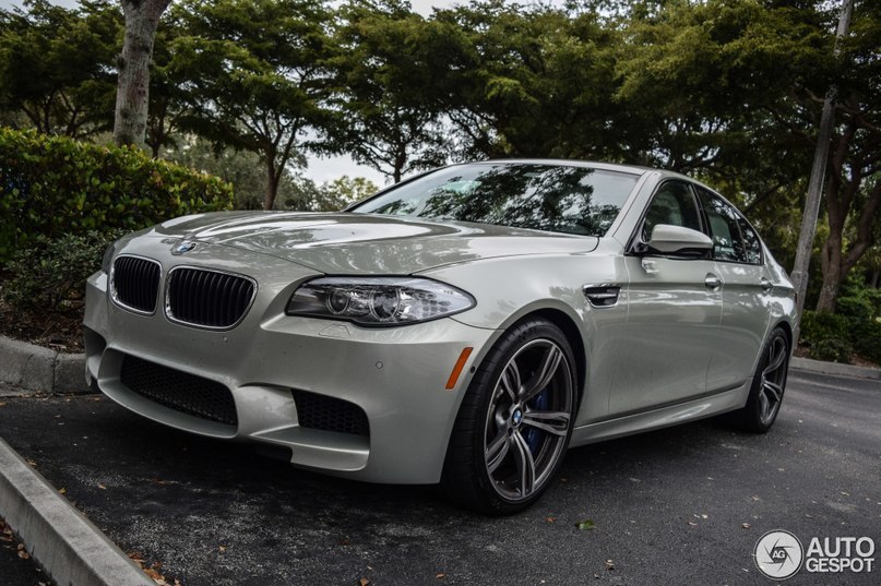 BMW M5 F10 - 7