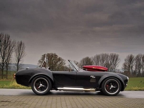 Weineck Cobra 780cui.: 12.8 . V8: 1115 .. : 1760  0-100 ... - 6