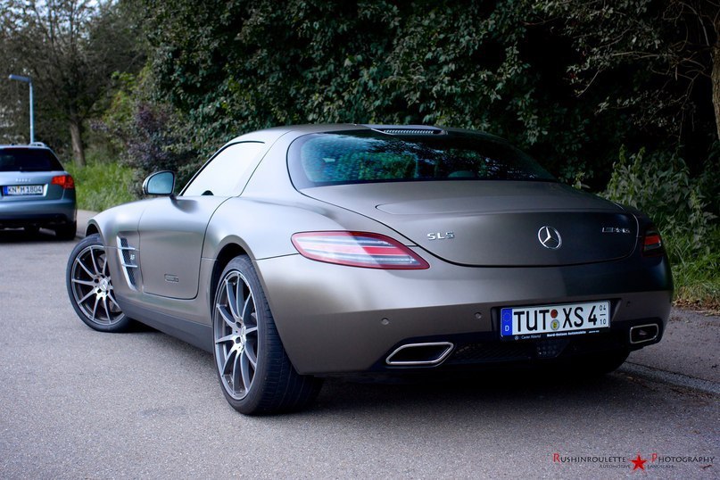 Mercedes-Benz SLS AMG GT