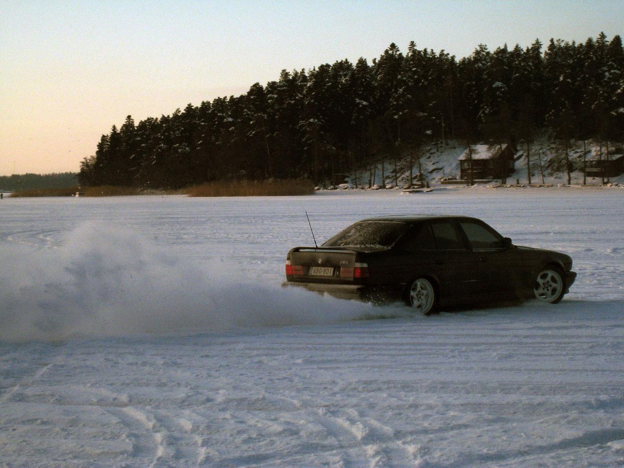 BMW M5 E34