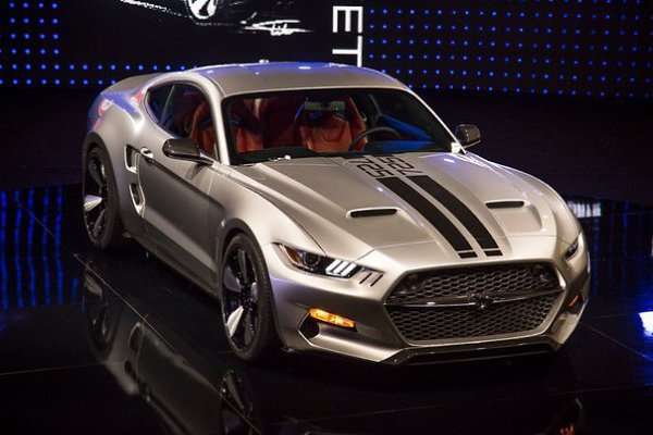 Galpin - Fisker Rocket 725 ..