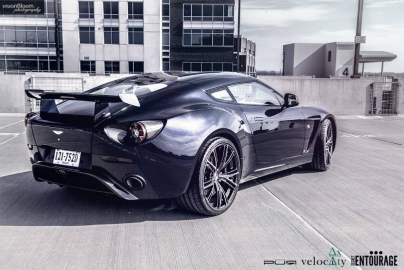 Aston Martin V12 Zagato. - 5