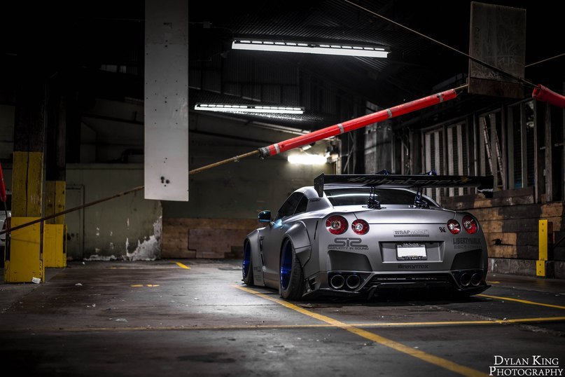 Nissan GTR by Liberty Walk - 9