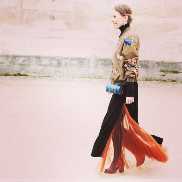 After @maisonvalentino https://fotostrana.ru/away?to=/sl/nh24 @styletao ,  , ,   ...