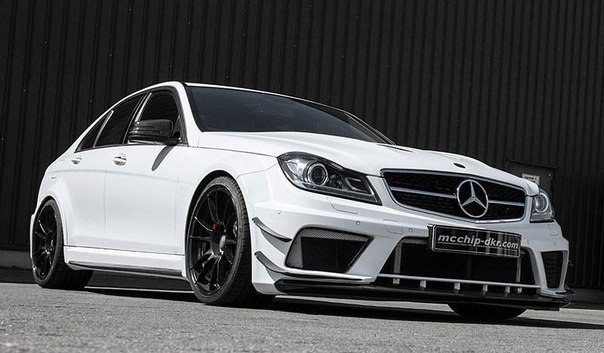 Mcchip-DKR Mercedes C63 AMG 830 Hp