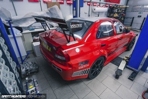 Mitsubishi Lancer Evolution VI - 2