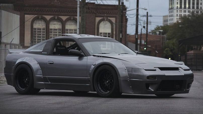 Nissan 240SX � ������ �� Rocket Bunny.