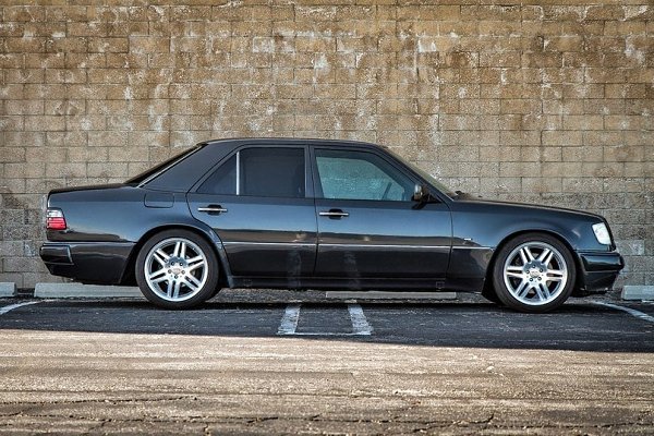 Mercedes-Benz W124 E500 BRABUS Style - 6