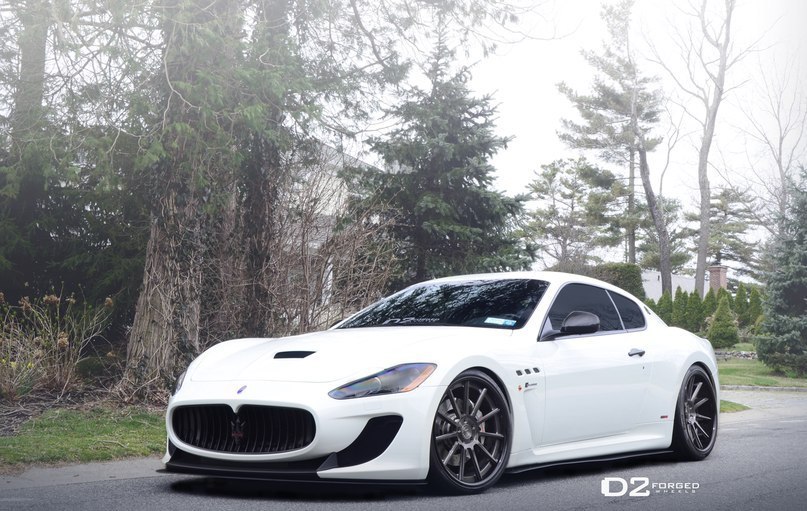 Maserati GranTurismo. - 6