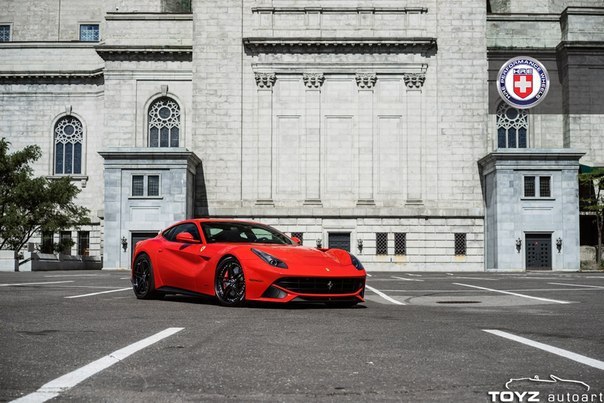 Ferrari F12berlinetta