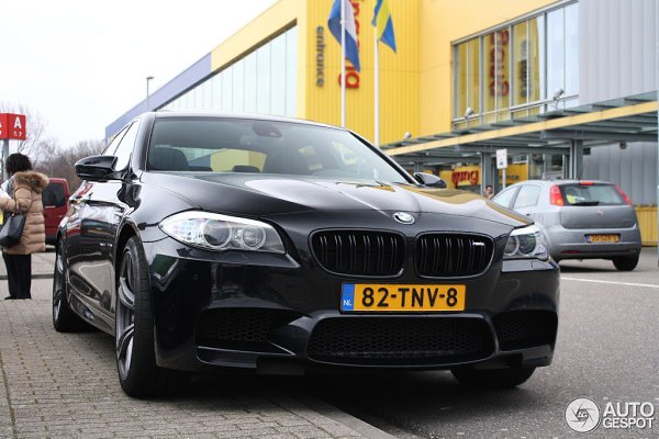 BMW M5 F10