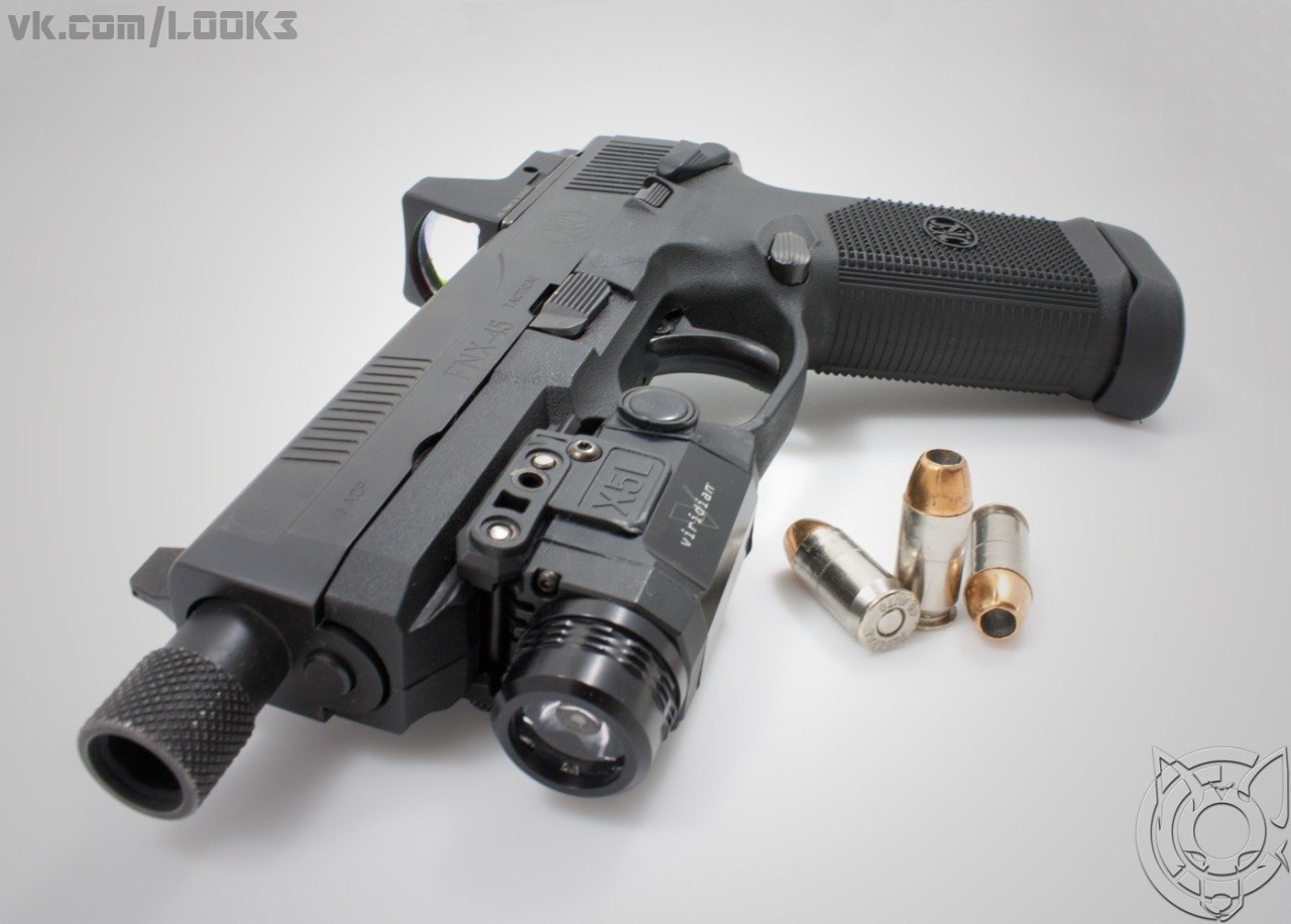 FN FNX 45 Tactical.