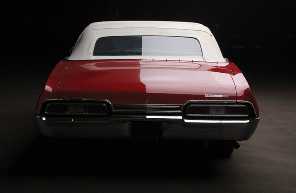 Chevrolet Impala SS 427 L36 Convertible, 1967 - 6