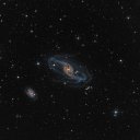 ��������� NGC 3718 � ��������� ������� ��������� �� ������� ������ ������ ���� ����