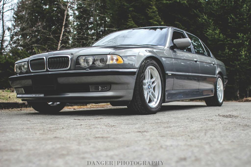 BMW 7 Series E38 x2 - 2