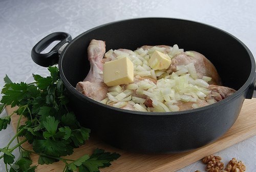 Чахохбили.Одно из вкуснейших блюд грузинской кухни.Фазан, по-грузински «хохоби», ранее широко ... - 5