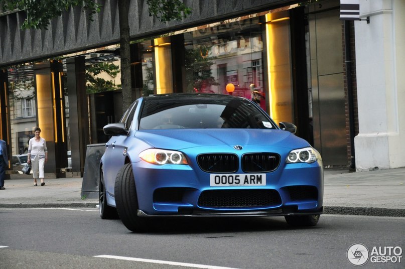 BMW M5 F10