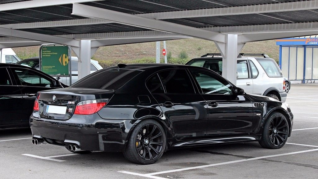 BMW M5 (E60) - 4