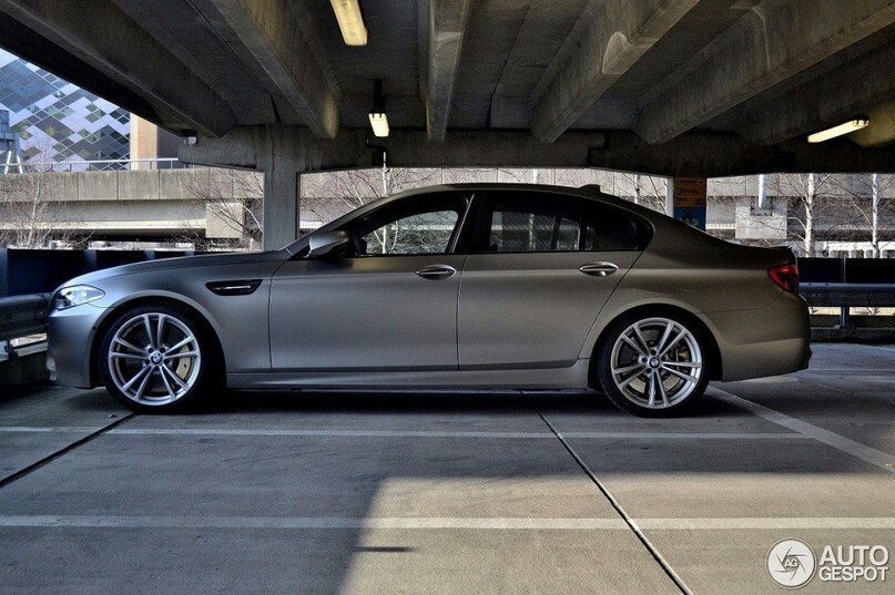 BMW M5 F10 30 Jahre M5 Edition - 2