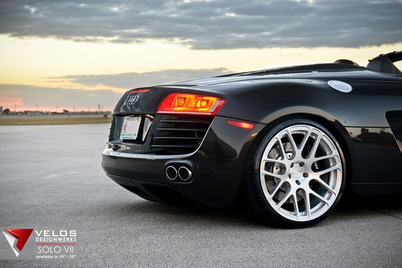 Audi R8 Spyder. - 7