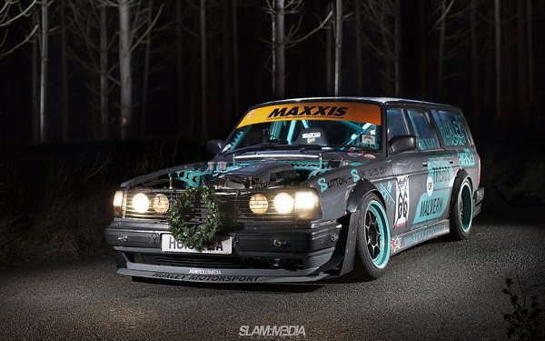 Volvo 200 Series Wagon. - 3
