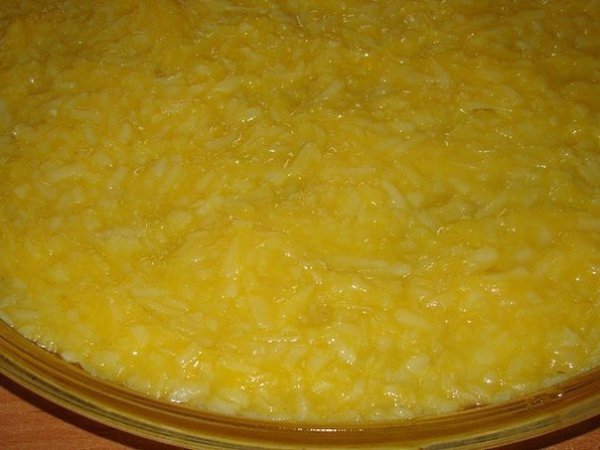 Картофельная....почти пицца.Тесто:Картофель вареный - 3 шт большихЯйцо-2 шттСоль ... - 4