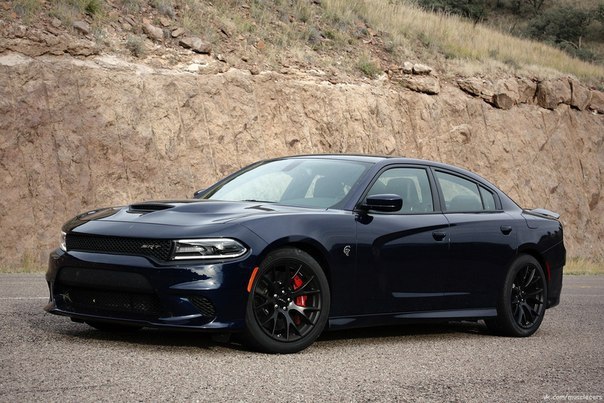 Dodge Charger SRT Hellcat