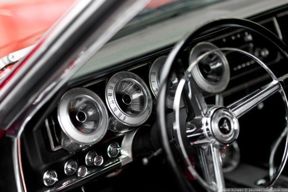 Dodge Charger (1967) - 5