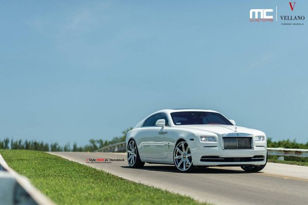 White Rolls-Royce Wraith Looks Stunning on Vellano 24s 2015 - 4