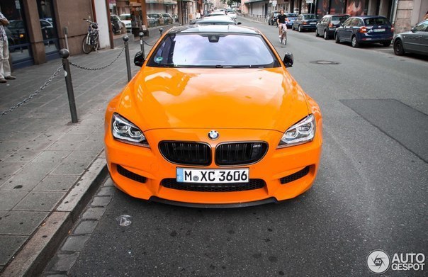 BMW M6 F13.: V8 4.4 twin turbo: 4.4 : 560 .. : 680 ...