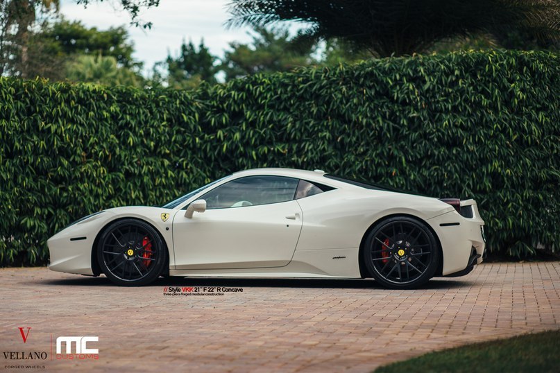 Ferrari 458 Italia. - 3