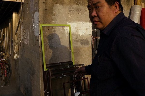 32-летний китайский фотограф Тау Лиу (Tao Liu) снимает остроумные и оригинальные фотографии на ... - 5