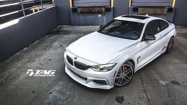 BMW M4 F32 435i.